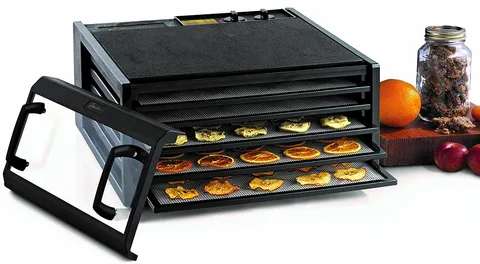 Dehydrator